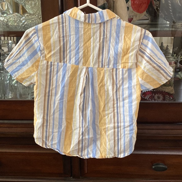 Sky & Sparrow cover up or a plain cropped flannel - Picture 2 of 3